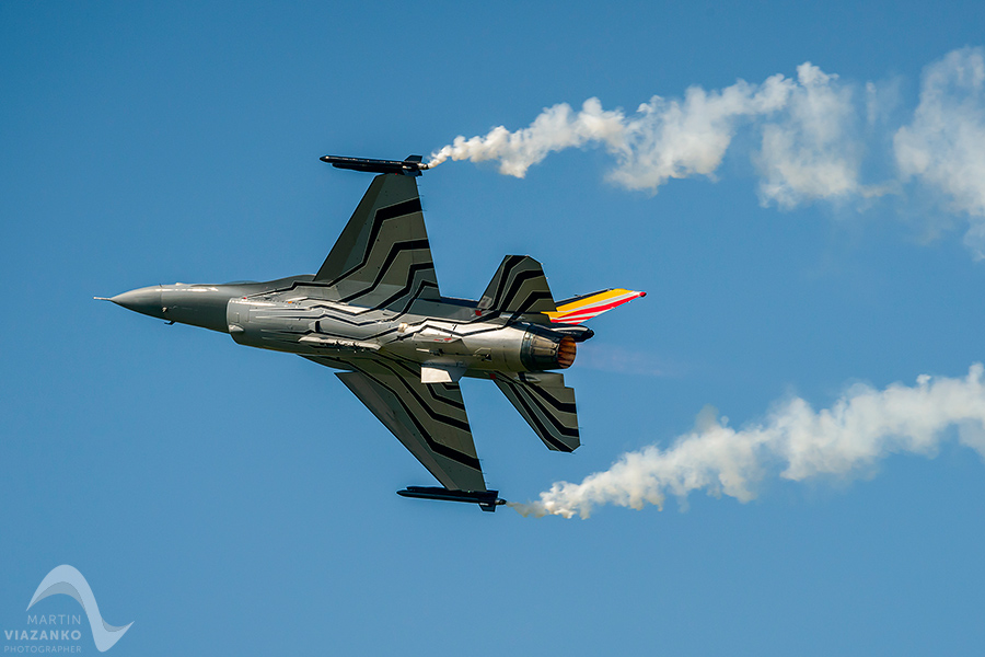siaf, sliač, sliac, medzinarodne letecke dni, mig, aviation