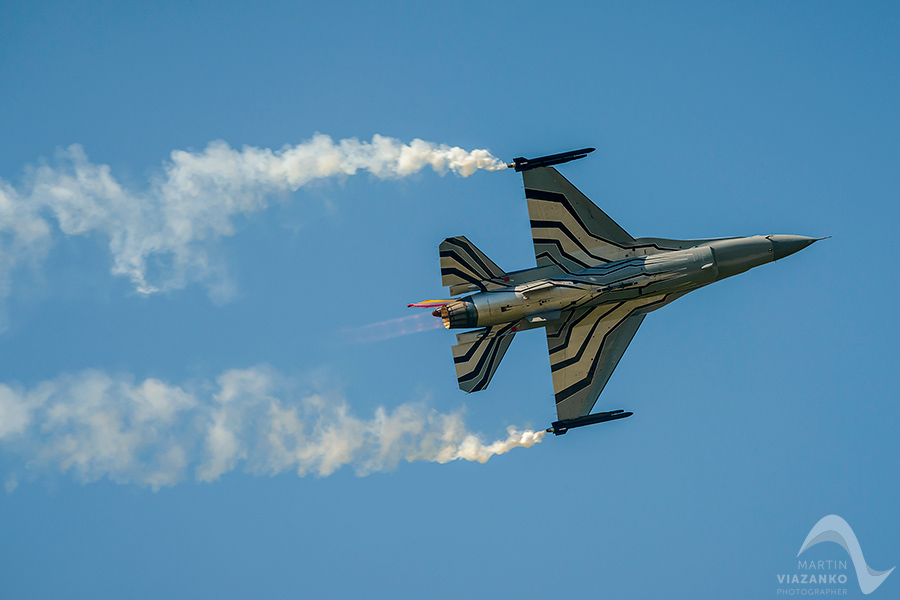 siaf, sliač, sliac, medzinarodne letecke dni, mig, aviation