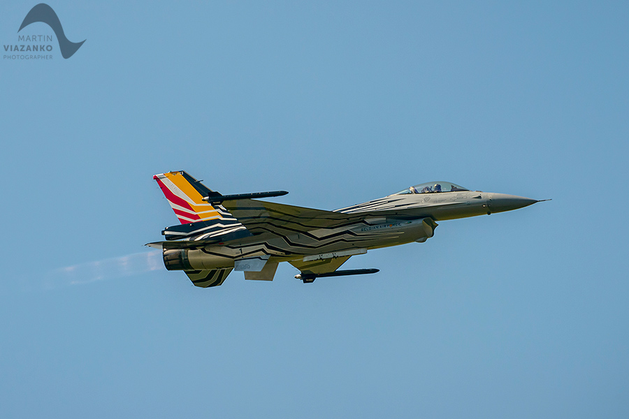 siaf, sliač, sliac, medzinarodne letecke dni, mig, aviation