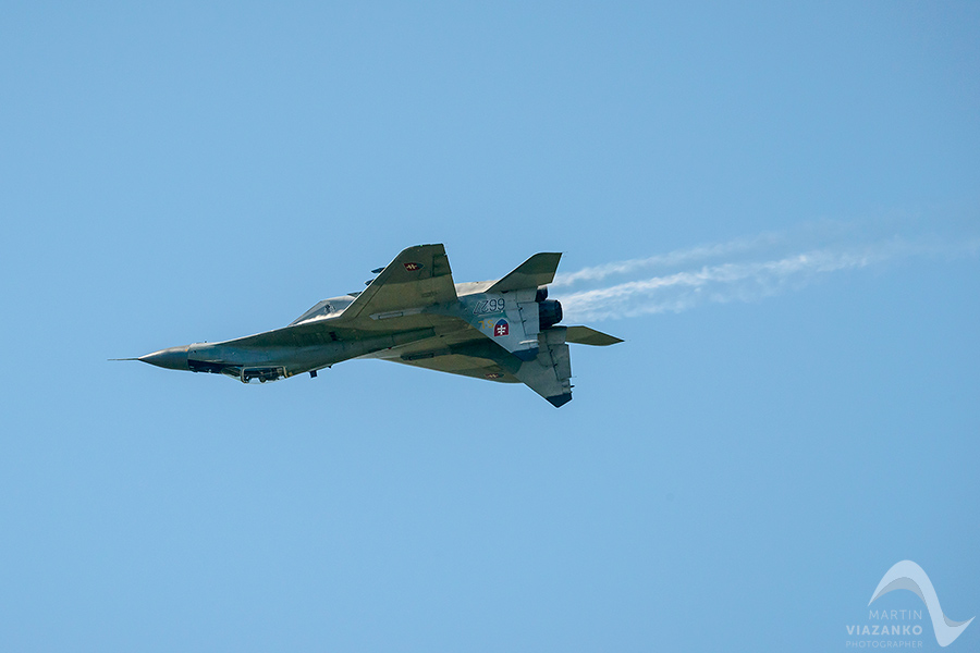 siaf, sliač, sliac, medzinarodne letecke dni, mig, aviation