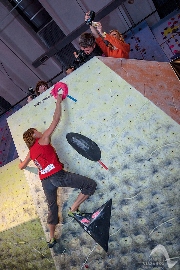 kiku vertigo open 2013, lezecke centrum, bratislava, boulder, bouldering, lezenie