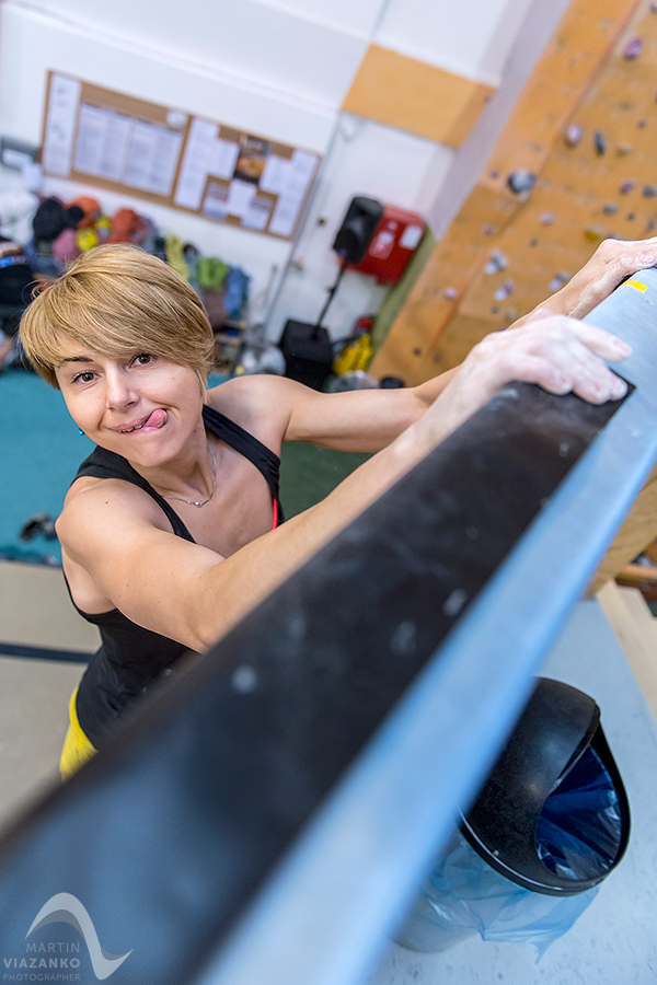 kiku vertigo open 2014, lezecke centrum, bratislava, boulder, bouldering, lezenie, climb, apple, jablko