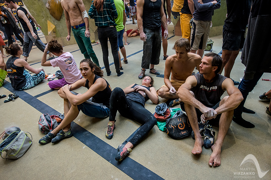 kiku vertigo open 2014, lezecke centrum, bratislava, boulder, bouldering, lezenie, climb, apple, jablko