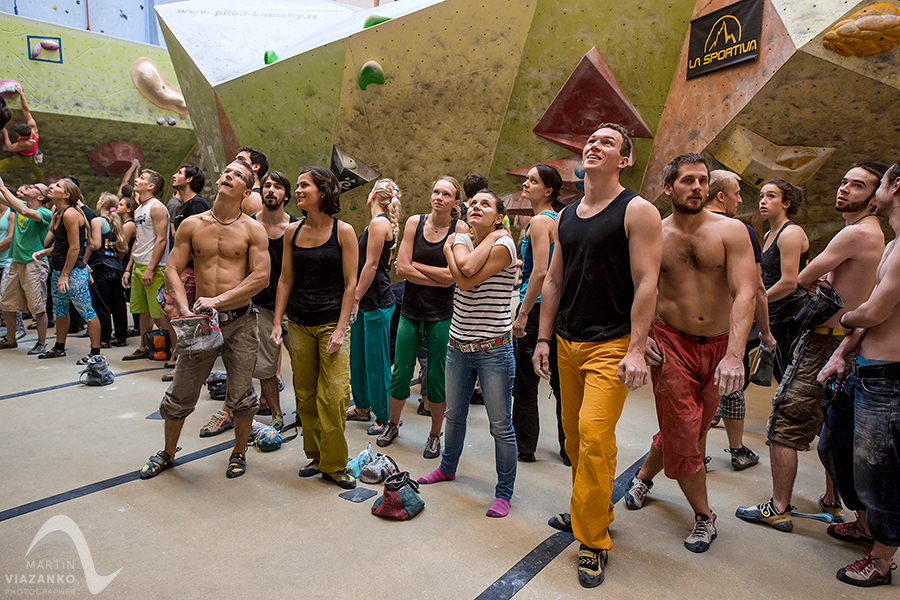 kiku vertigo open 2014, lezecke centrum, bratislava, boulder, bouldering, lezenie, climb, apple, jablko