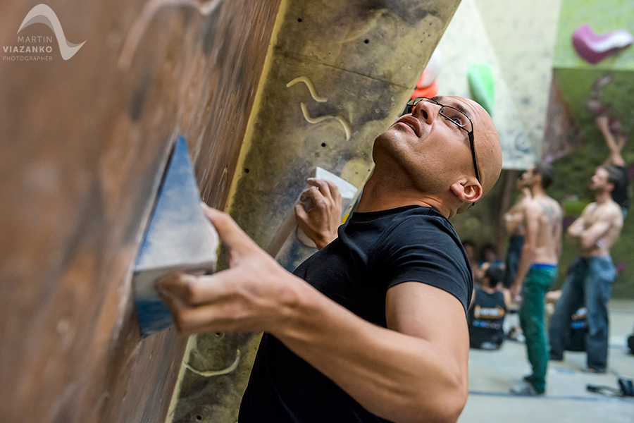 kiku vertigo open 2014, lezecke centrum, bratislava, boulder, bouldering, lezenie, climb, apple, jablko
