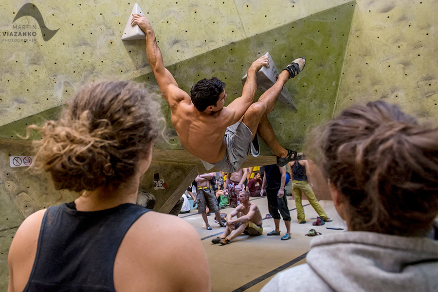 kiku vertigo open 2014, lezecke centrum, bratislava, boulder, bouldering, lezenie, climb, apple, jablko