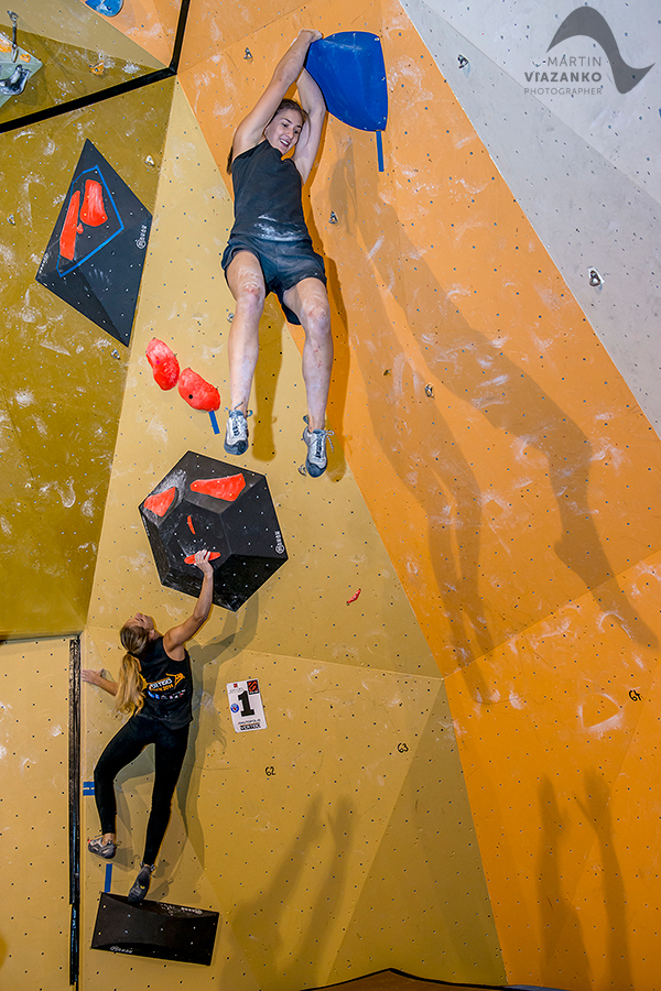 kiku vertigo open 2014, lezecke centrum, bratislava, boulder, bouldering, lezenie, climb, apple, jablko