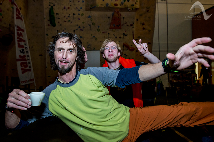 kiku vertigo open 2014, lezecke centrum, bratislava, boulder, bouldering, lezenie, climb, apple, jablko