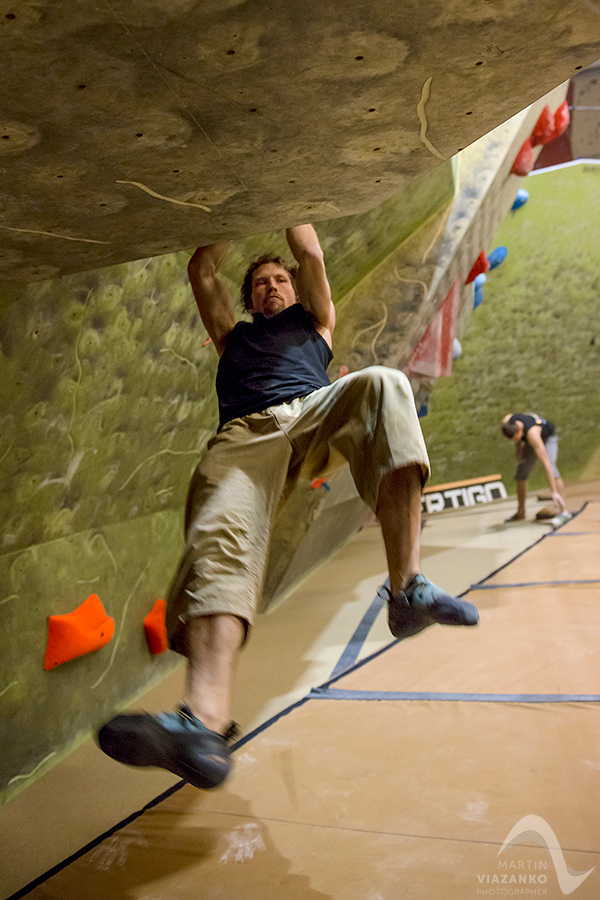 kiku vertigo open 2014, lezecke centrum, bratislava, boulder, bouldering, lezenie, climb, apple, jablko