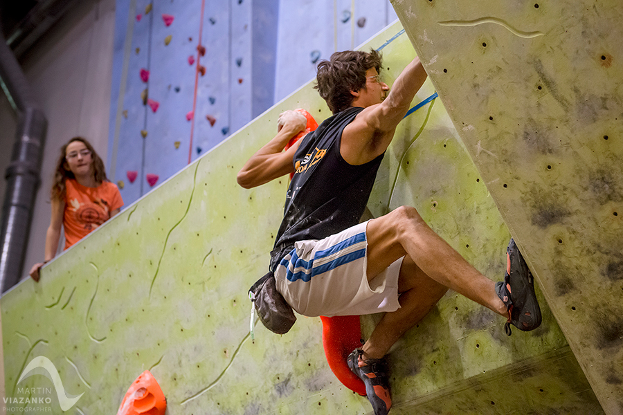 kiku vertigo open 2014, lezecke centrum, bratislava, boulder, bouldering, lezenie, climb, apple, jablko