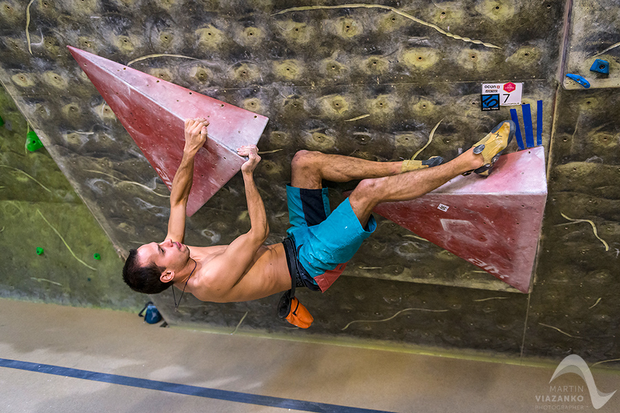 autopolis vertigo open 2015, lezecke centrum, bratislava, boulder, bouldering, lezenie, climb, apple, jablko, kiku