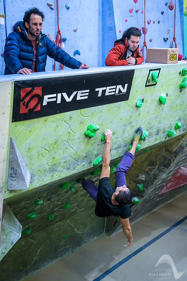 autopolis vertigo open 2015, lezecke centrum, bratislava, boulder, bouldering, lezenie, climb, apple, jablko, kiku