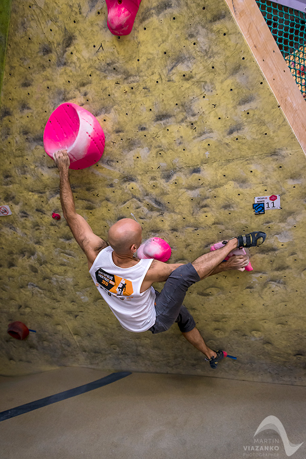autopolis vertigo open 2015, lezecke centrum, bratislava, boulder, bouldering, lezenie, climb, apple, jablko, kiku