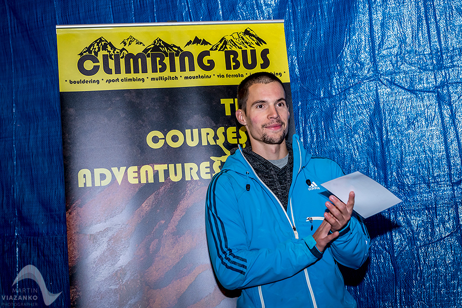 autopolis vertigo open 2015, lezecke centrum, bratislava, boulder, bouldering, lezenie, climb, apple, jablko, kiku