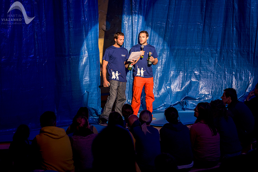 autopolis vertigo open 2015, lezecke centrum, bratislava, boulder, bouldering, lezenie, climb, apple, jablko, kiku