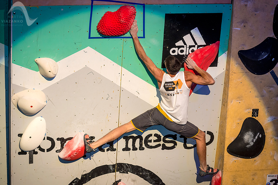 autopolis vertigo open 2015, lezecke centrum, bratislava, boulder, bouldering, lezenie, climb, apple, jablko, kiku