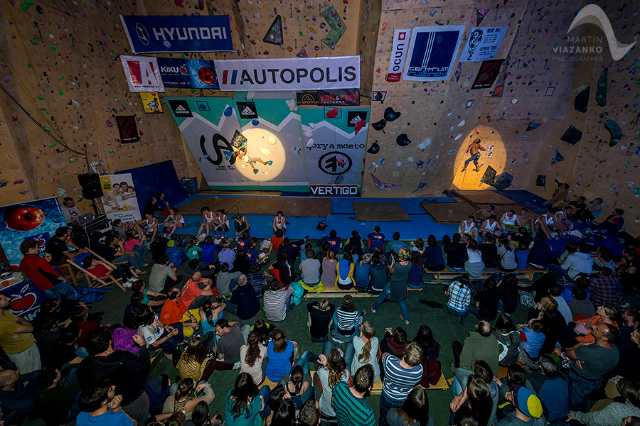 autopolis vertigo open 2015, lezecke centrum, bratislava, boulder, bouldering, lezenie, climb, apple, jablko, kiku
