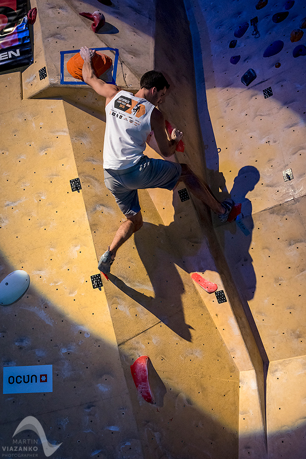 autopolis vertigo open 2015, lezecke centrum, bratislava, boulder, bouldering, lezenie, climb, apple, jablko, kiku