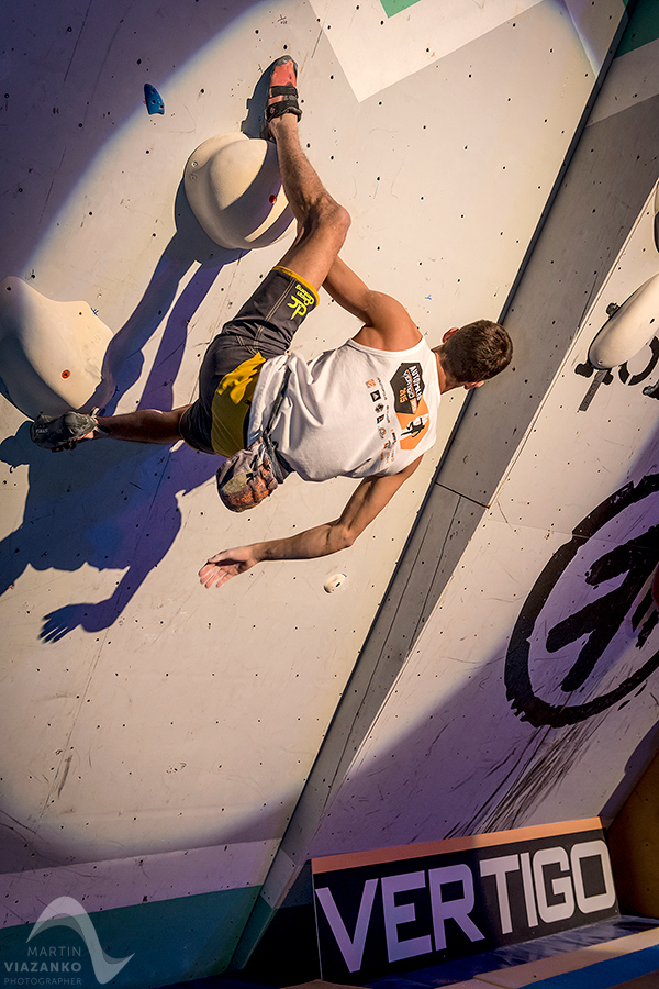 autopolis vertigo open 2015, lezecke centrum, bratislava, boulder, bouldering, lezenie, climb, apple, jablko, kiku